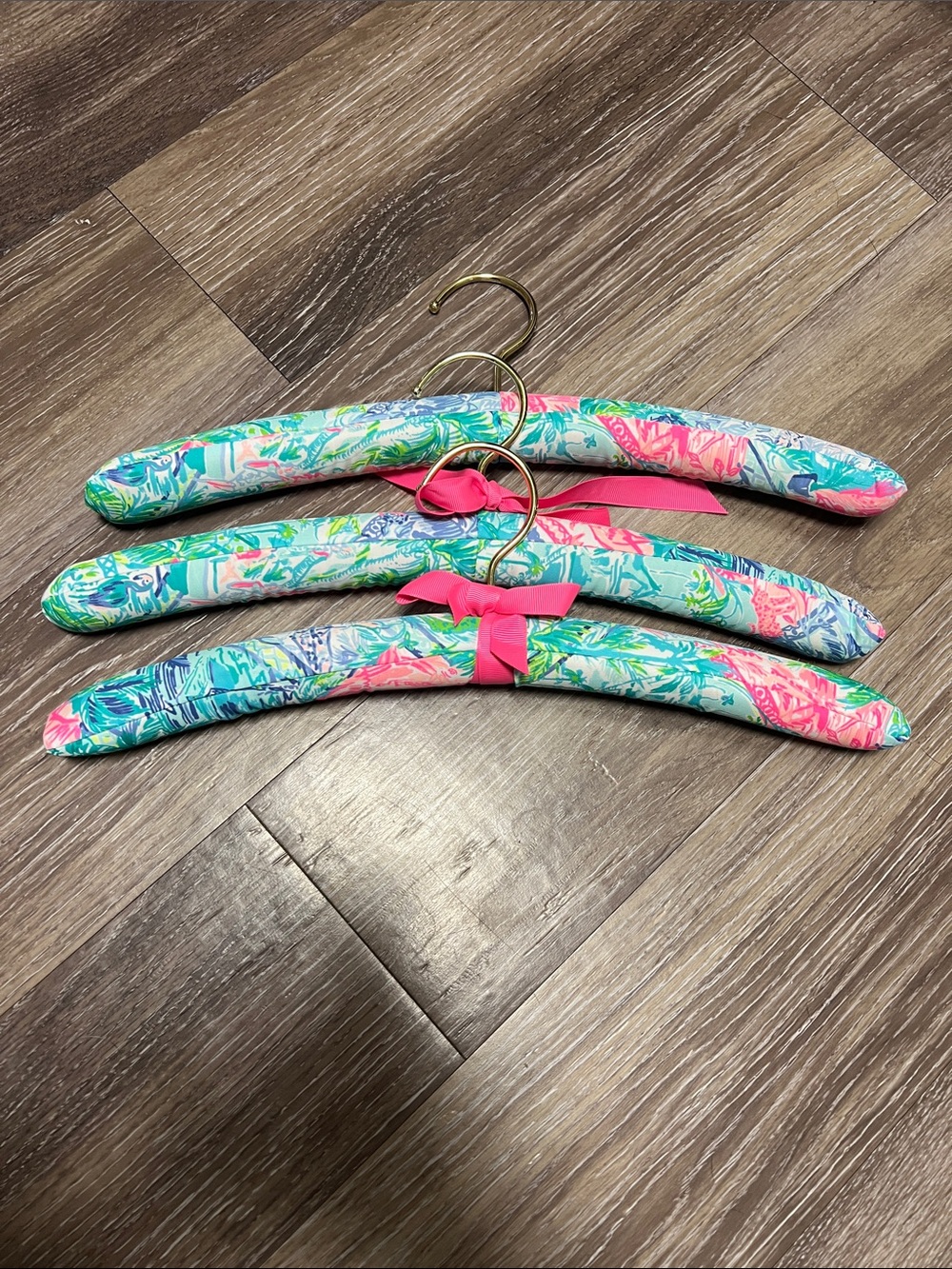 Lilly Pulitzer Floral Padded Hangers with Pink Bows - Set of 3